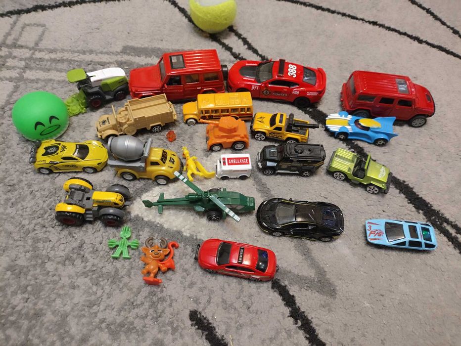Машинки  іграшки