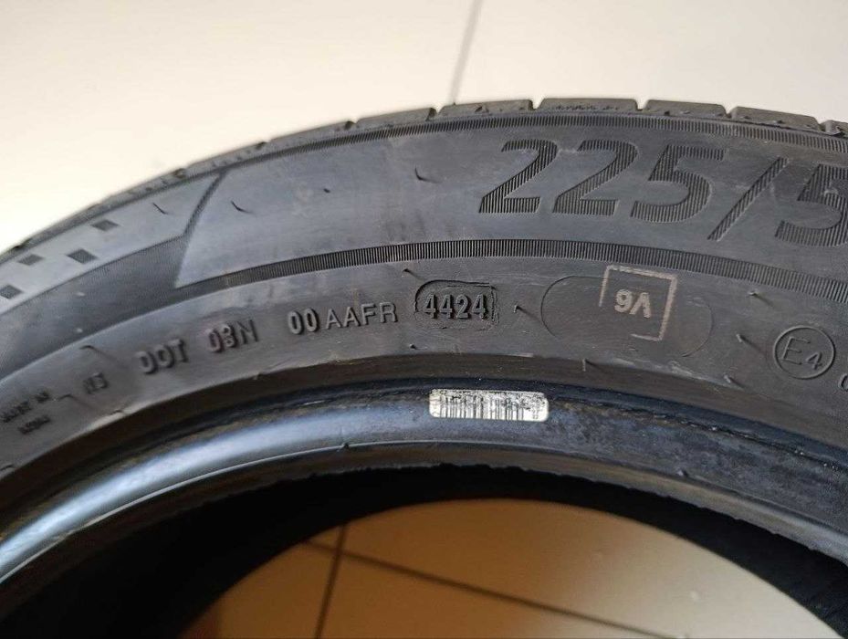 Пара шин б/у 225/55R18 102W Ceat SportDrive