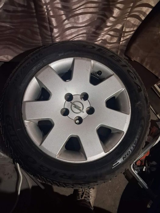 Felgi Vectra C 5x108 16 + opony zimowe
