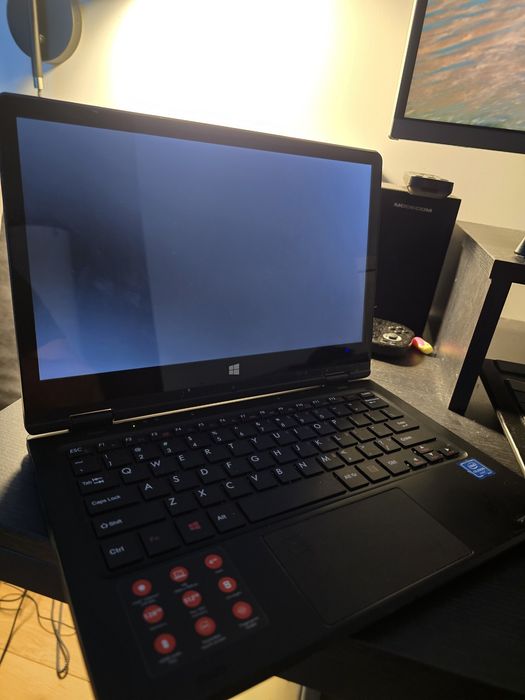 Laptop dotykowy Techbite 10 cali