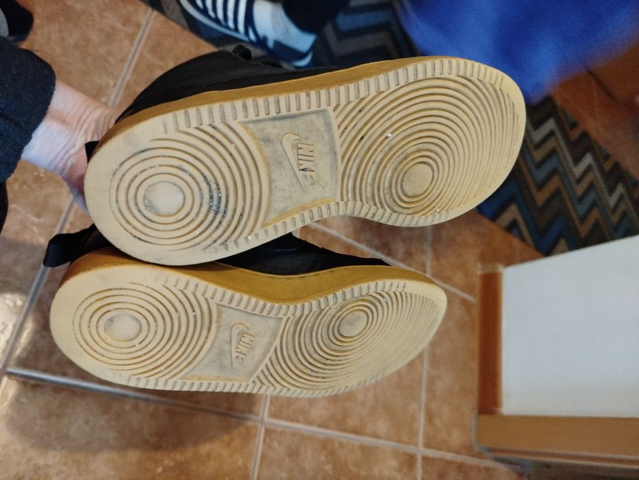 Buty Nike court 37,5 wkładka 23,5