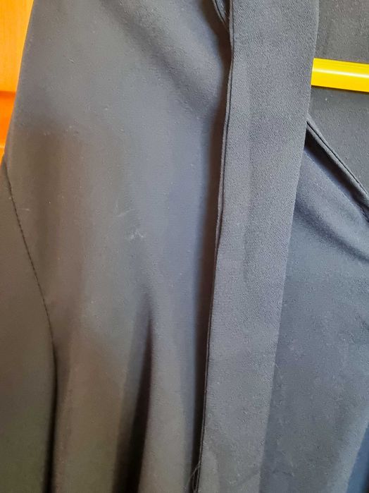 Blusa azul escura Bershka, tamanho XS