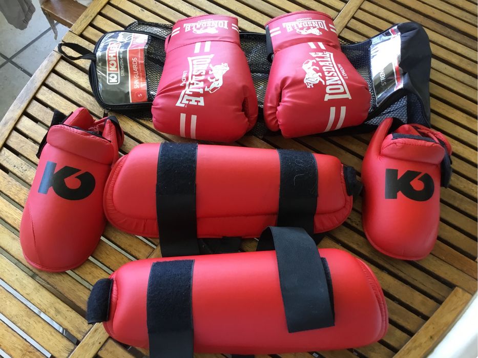 Proteções de desportos de combate