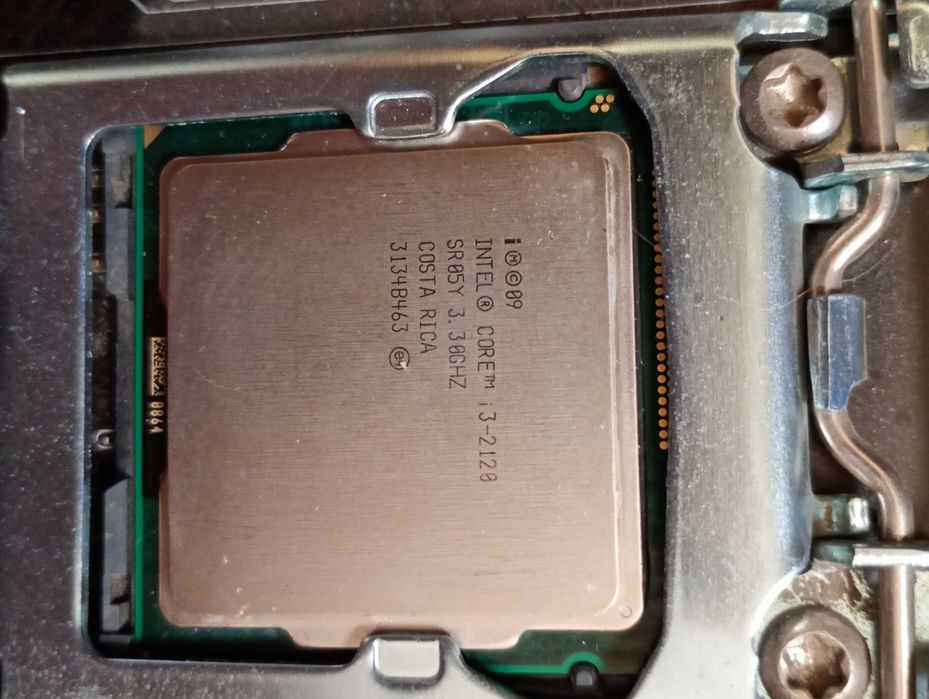 ASRock H61M-VS / s1155 / DDR3