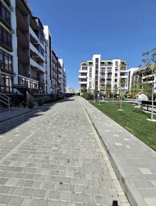 Продам 1 комнатную в новом доме