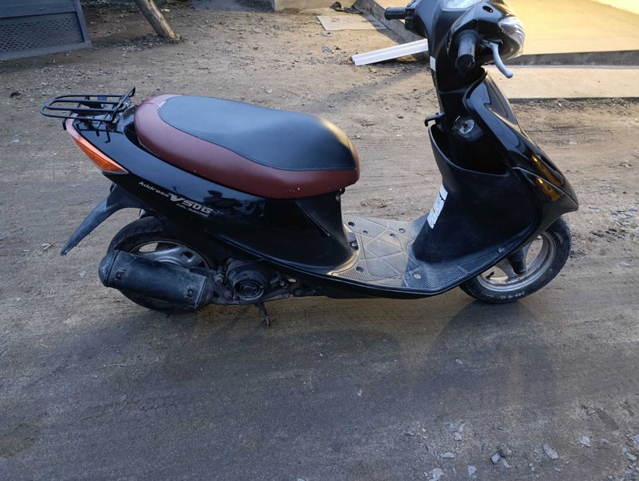 Suzuki adres v50g