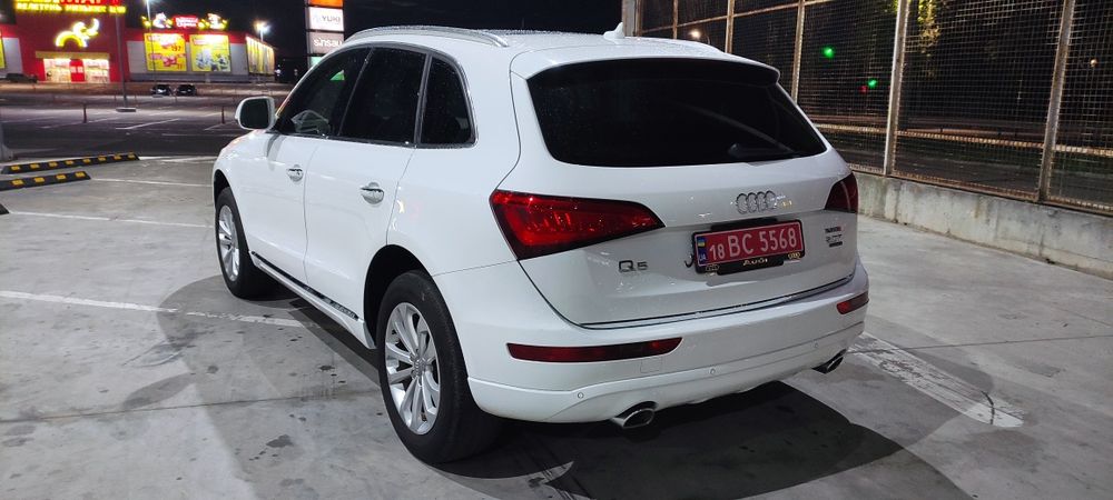 Audi Q5 Premium Plus 2016  2.0L 4 Quattro