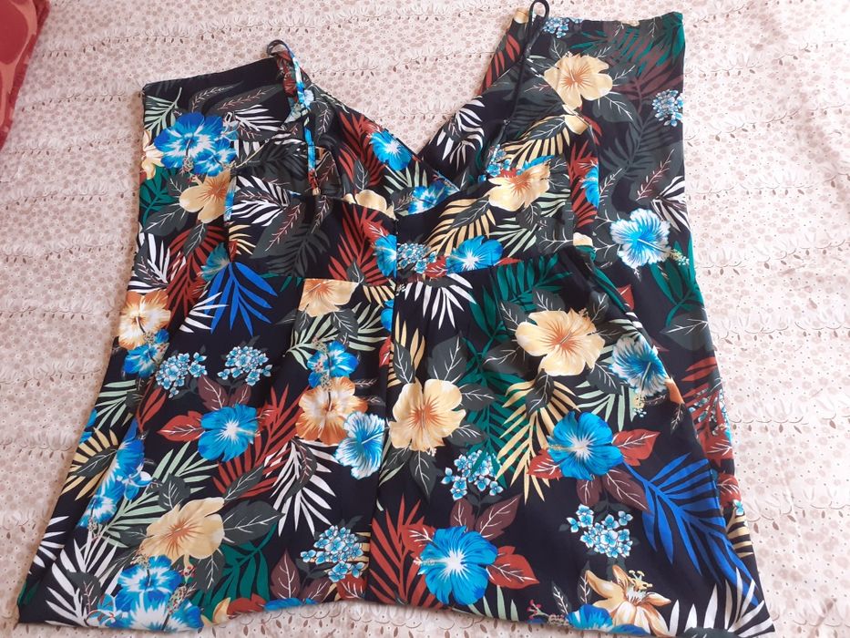 Macacão Stradivarius L pequeno veste 38