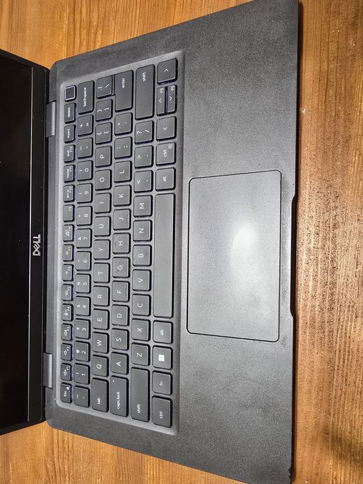 Laptop Dell Latitude 7320