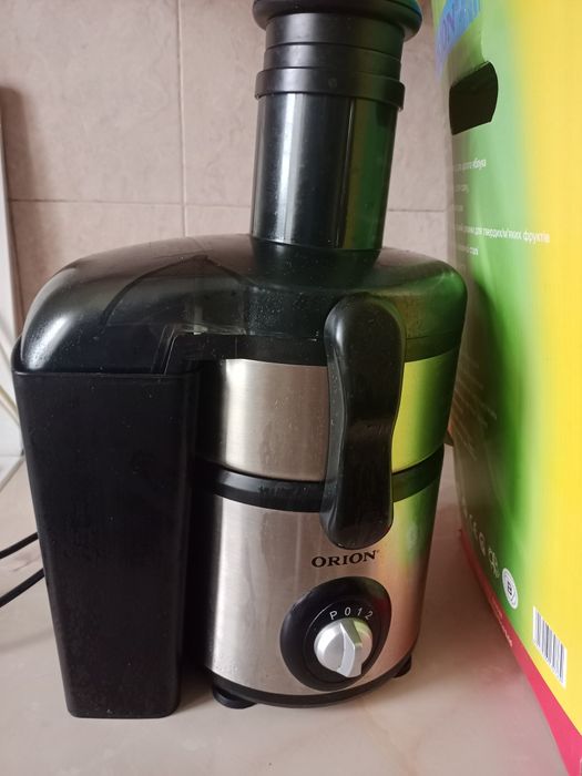 Соковитискачка ,соковижималка
