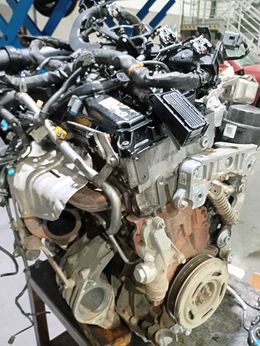 Motor Mercedes b180