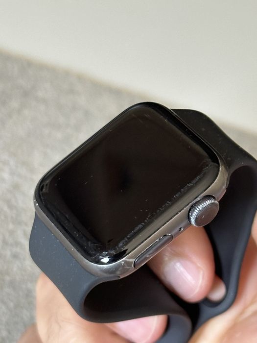 Apple Watch 5 40 mm - Avariado
