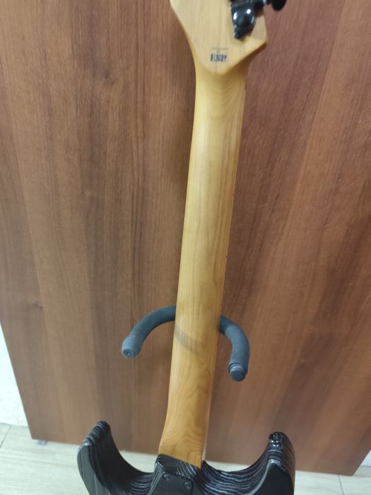 ESP LTD SN-1000 FR Black Blast