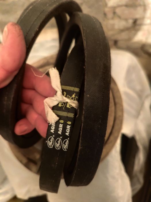 Запчастини Джон дір