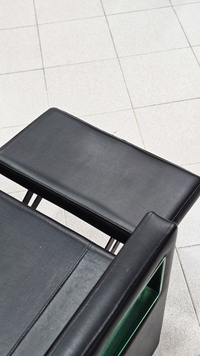 1 cadeira de cabeleireiro