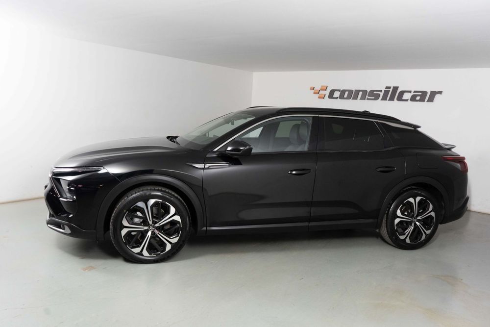 Citroën C5 X 1.6 Hybrid Shine e-EAT8