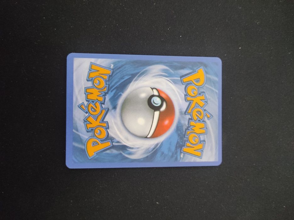 Carta Pokémon Aegislash V 80/100 Full Art Holo Near-Mint