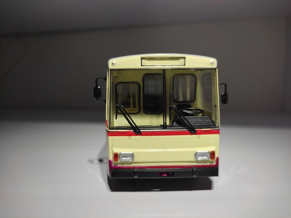 Модель троллейбуса Skoda 14TR