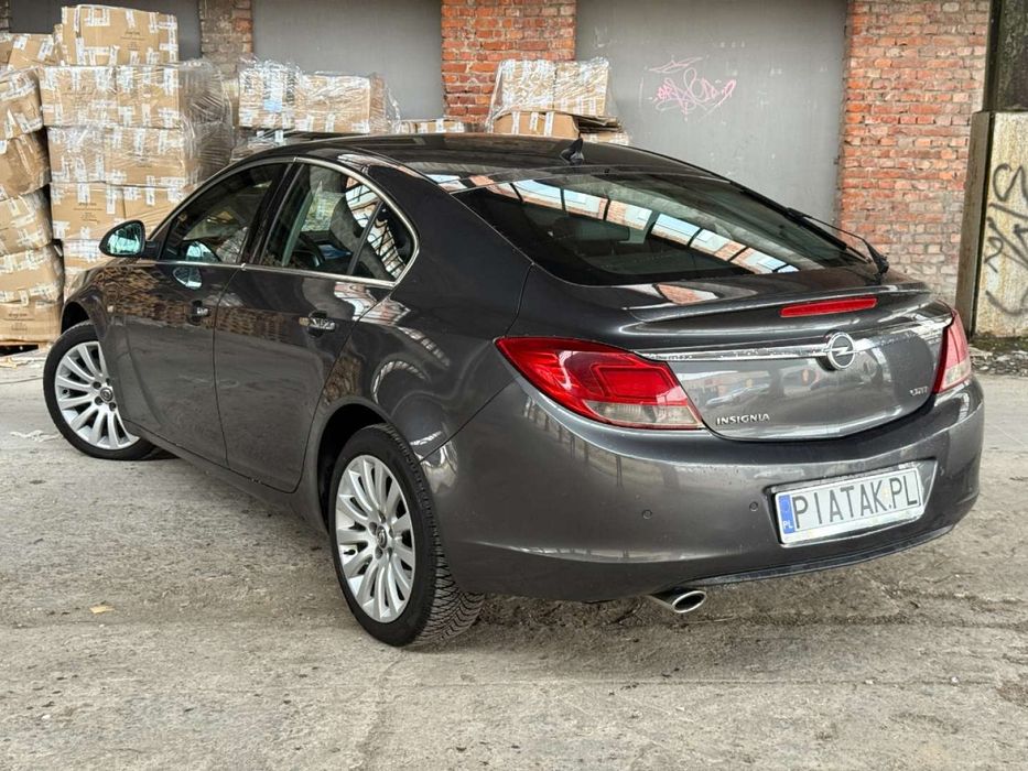 Opel Insignia 2,0 CDTI Seadan, 2009 rok, Film TIkTok/YouTube