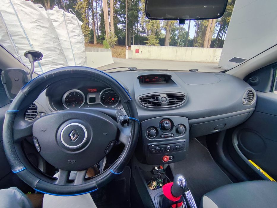 Renault clio III *Oportunidade*