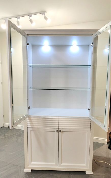 Witryna biała Jak nowa