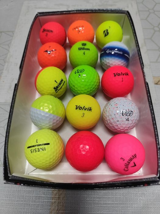 45 Bolas de Golfe - Lote Várias Cores