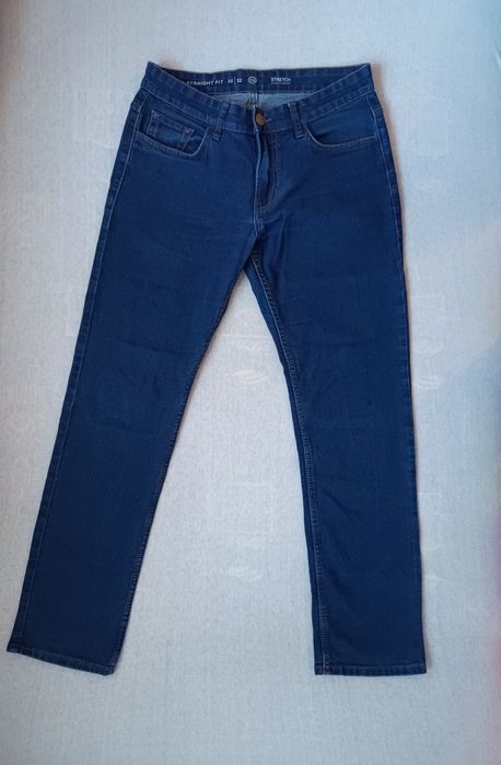 Męskie spodnie dżinsy jeansy straight fit granatowe