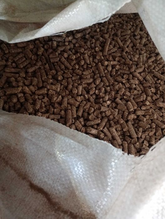 Пелети паливні з деревини
