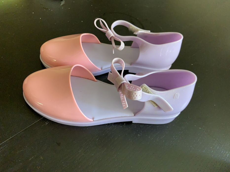 Melissa tam 35 EUR NOVA
