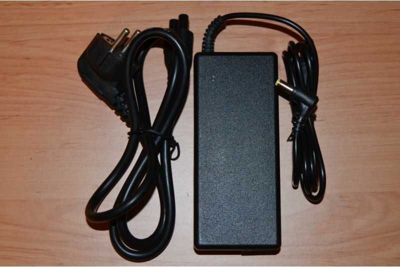 Carregador HP NC4200 + Cabo