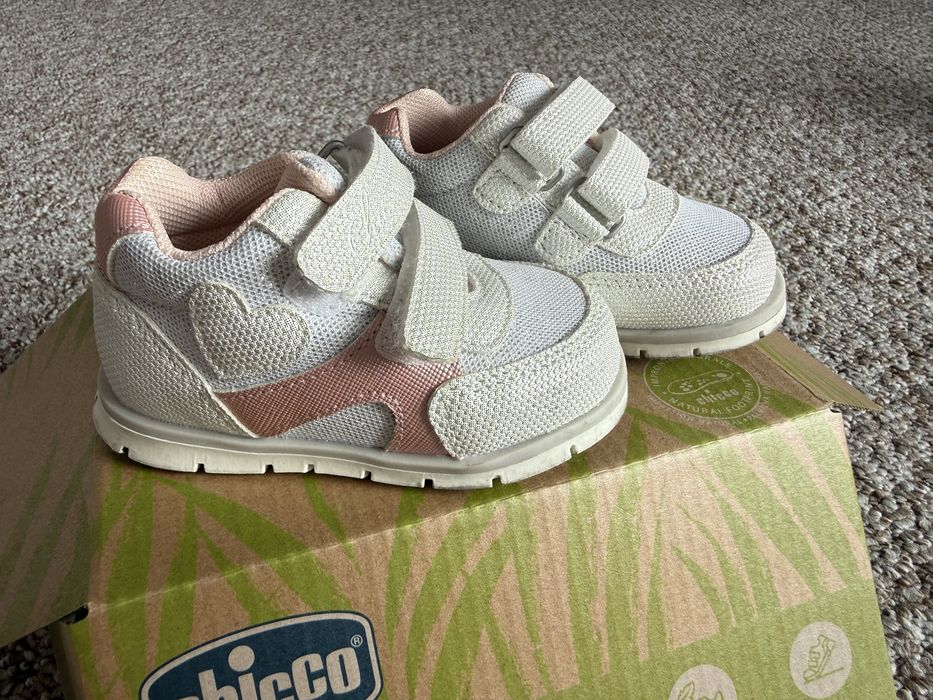 Кросівки дитячі CHICCO 19р