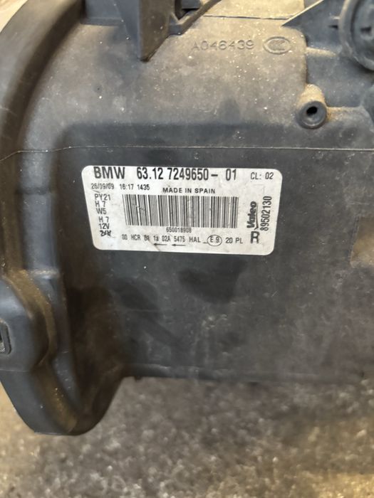 BMW E87 E81 Lampa przód prawa Europa 07-11