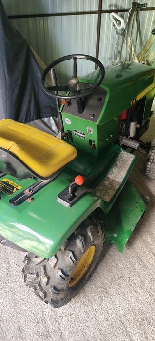 Traktorek kosiarka John Deere