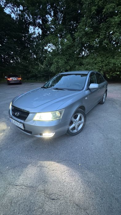 Продам Hyundai Sonata 2008 рік з рідним пробігом