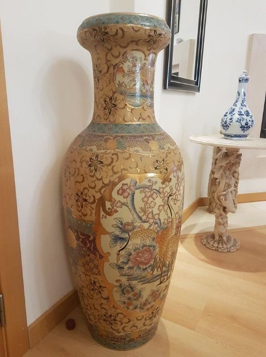 Vintage Chinese Vase