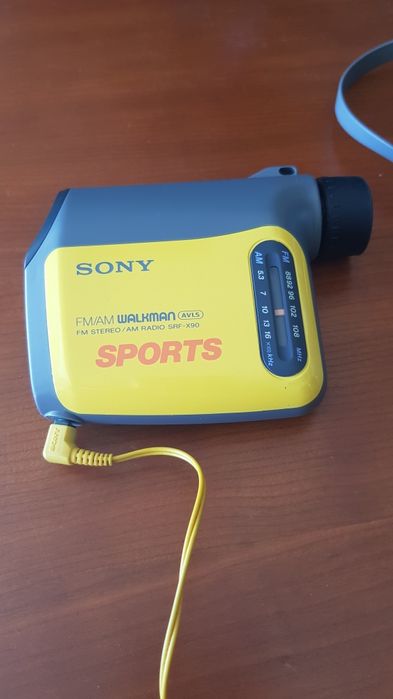 WALKMAN Sony c/Binoculo Srf-x90