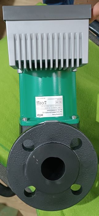 Насос Wilo Yonos Maxo plus 40/0,5-12