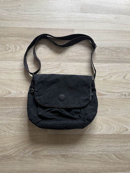 KIPLING black vintage bag piquadro  longchamp сумка