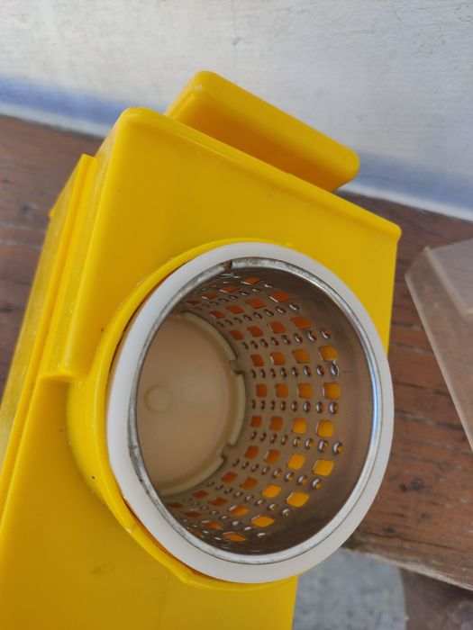 Продам ручной блендер-измельчитель овощи