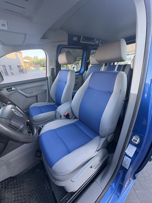 Volkswagen Caddy 1.6mpi бензин