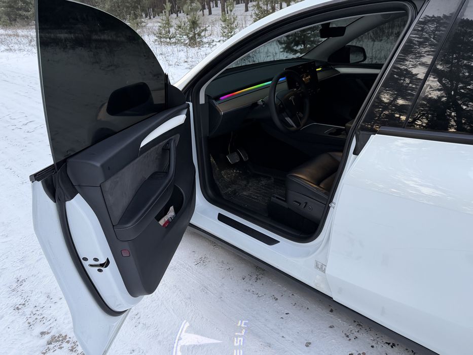 Продам Tesla Y, Рідна Фарба!!!