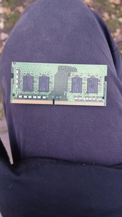 срочно!Оперативна пам'ять SK hynix 8 GB SO-DIMM DDR4 3200