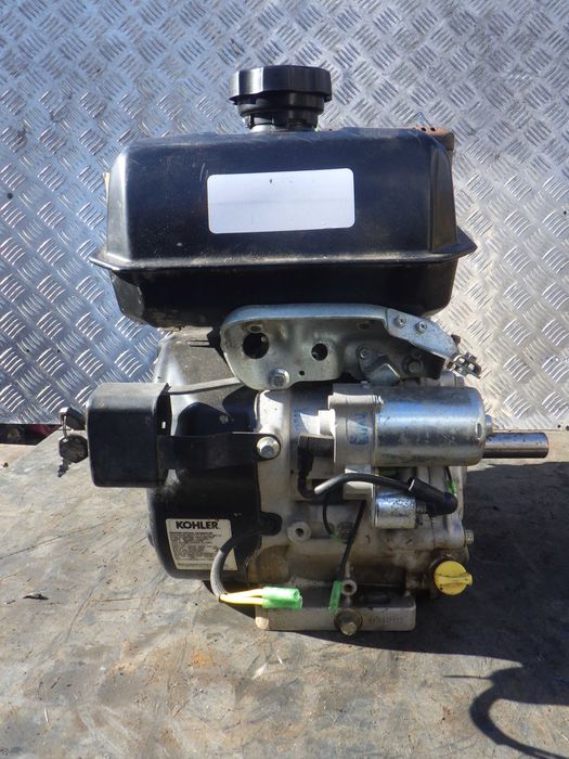 Silnik Spalinowy 14/17.Hp Przemyslow KOHLER/Briggs&stratton Wzmocniony