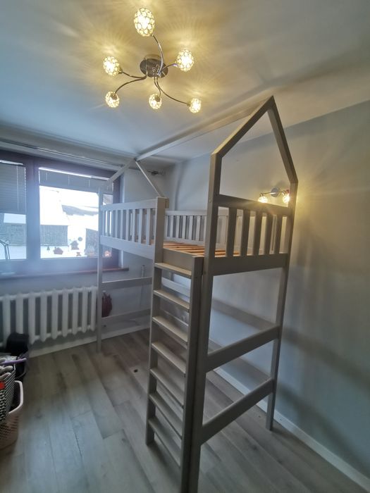 Pojedyncze łóżko piętrowe