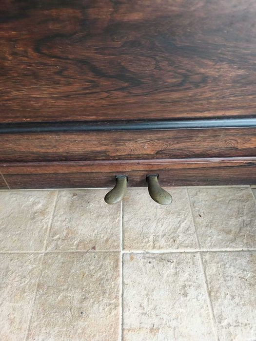 Piano Vertical Antigo Herce à Paris