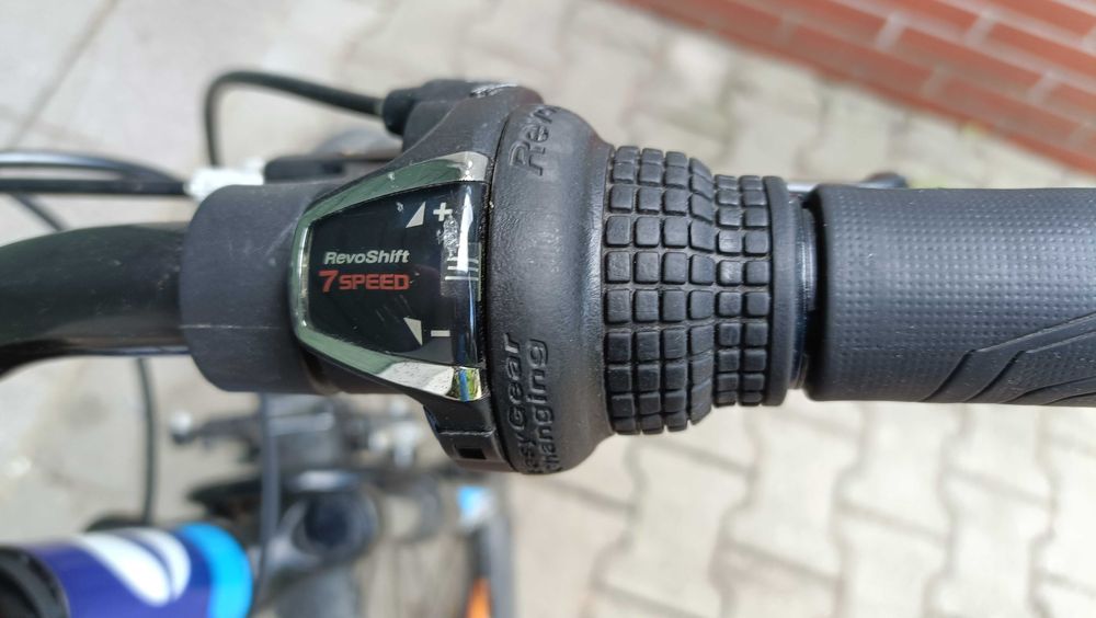 Rower dziecięcy Giant XTC JR + kask