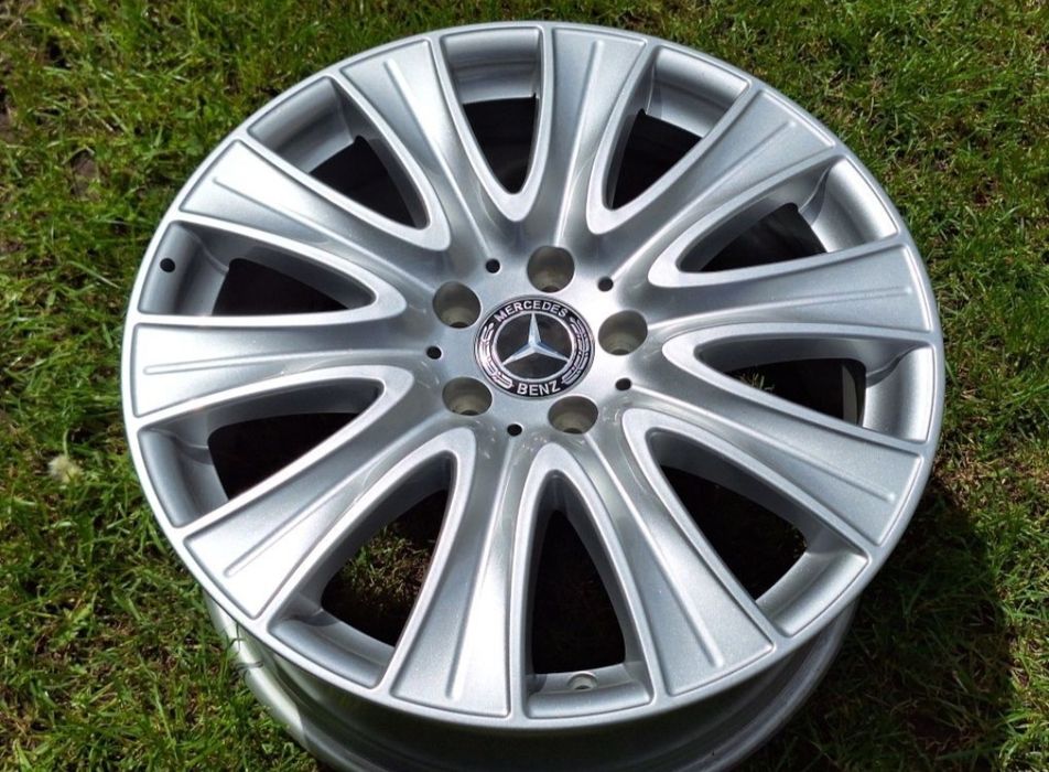 Чорні диски R18 Mercedes  GLE GLC E clas w212 w213 Vito V clas w447