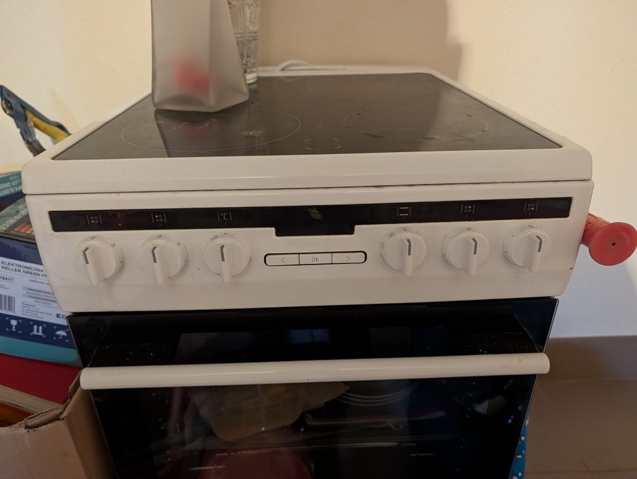 Kuchnia Kuchenka elektryczna Amica