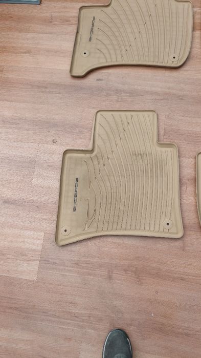 Tapetes de borracha Porsche Cayenne