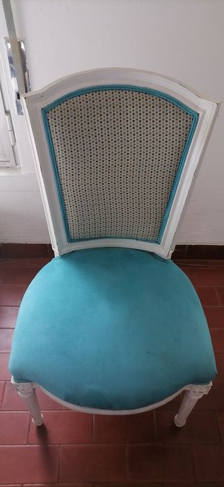 Vendo cadeiras restauradas